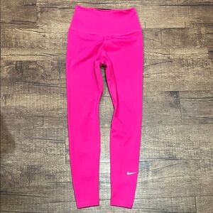 Nike Dri-FIT Hot Pink Leggings Size XS